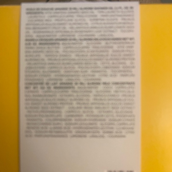 New L’Occitane Bundle - Picture 2 of 2